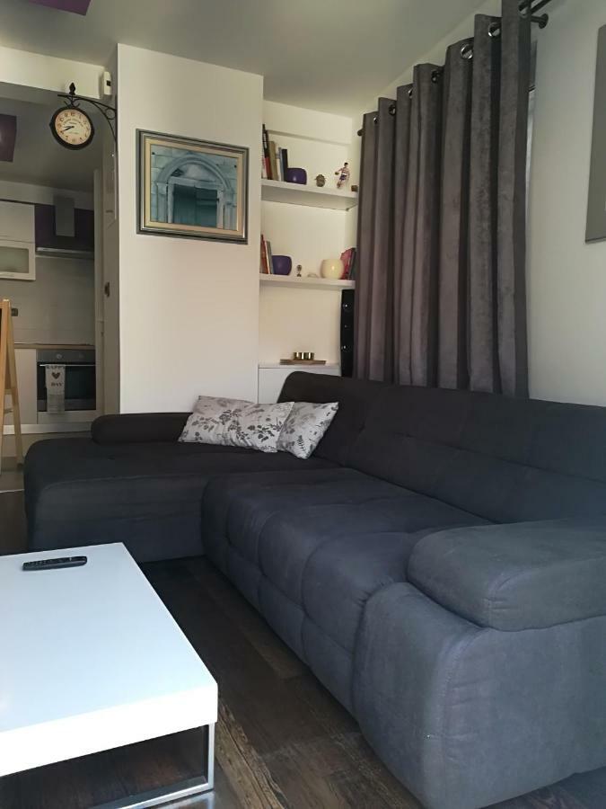 Apartman Brzovic โอมิช ภายนอก รูปภาพ